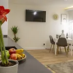 Goodrooms Apartaments