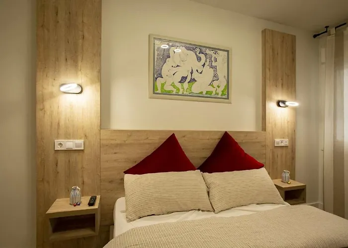 Goodrooms Apartaments